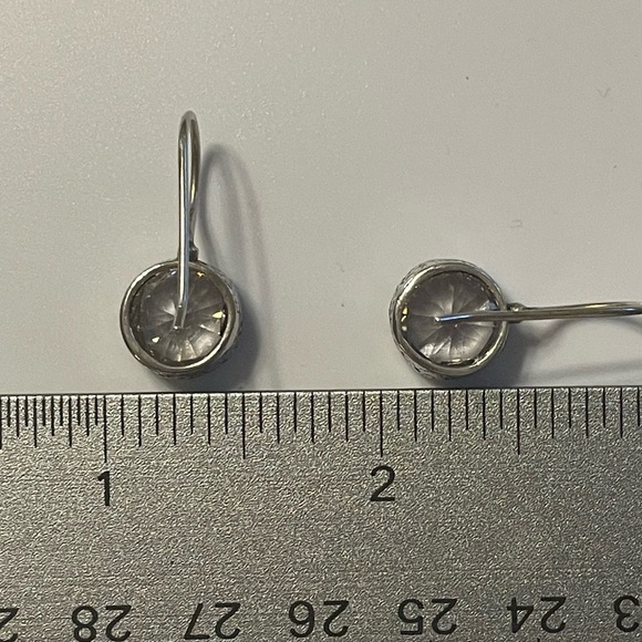 Silpada W2393 Cinema Star Cubic Zirconia Earrings - Picture 15 of 15